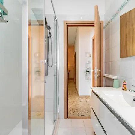 Charme & Bright Apt - Balcony Appartement Catánia